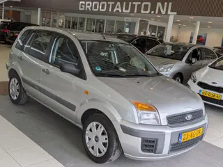 Ford Fusion 1.4-16V Champion Airco, Stuurbekrachtiging