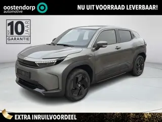 Toyota Urban Cruiser Dynamic 61 kWh