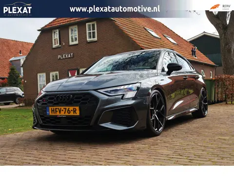 Audi S3 2.0 TFSI Limousine quattro Aut. | RS-Zetels | Panorama | B&O Sound | Apple Carplay | Remus U