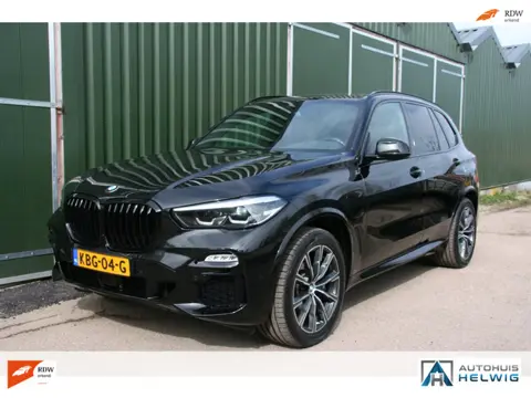 BMW X5 XDrive45e High Executive, SOH 96% M-SPORT, LEER, NAVI, PANORAMADAK, CAMERA, 20 INCH BREEDTE S