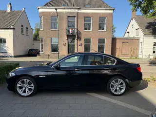 BMW 5-serie 523i High Executive AUTOMAAT LEER