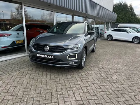 VOLKSWAGEN T-ROC 1.5 TSI Sport Business R