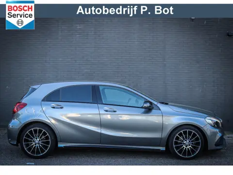 Mercedes-Benz A-Klasse 180 AMG Pakket Net binnen - Nu al te bezichtigen