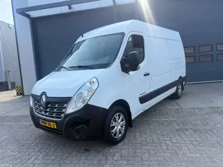 Renault Master T35 2.3 dCi L2H2