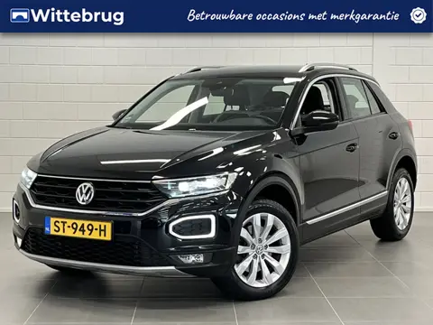 Volkswagen T-Roc 1.5 TSI Sport LED VERLICHTING | DIGITALE COCKPIT | KRACHTIGE MOTOR!