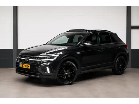 Volkswagen T-Roc 1.5 TSI R-Line l Pano Camera Leder Keyless