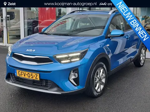 Kia Stonic 1.0 T-GDi MHEV DynamicLine | Navigatie | DAB | Achteruitrijcamera | AppleCarplay/AndroidA