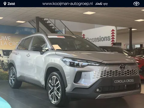 Toyota Corolla Cross Hybrid 140 Dynamic Dodehoekdetectie | Parkeersensoren | Stoel & Stuur verwarmin