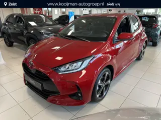 Toyota Yaris 1.5 Hybrid 130 Executive NIEUW! Direct leverbaar! Parkeersensoren voor+achter | Half le