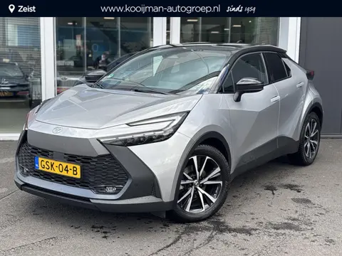 Toyota C-HR 1.8 Hybrid 140 First Edition | 360 camera | DAB | Virtual Cockpit | Dodehoeksensor | Nav