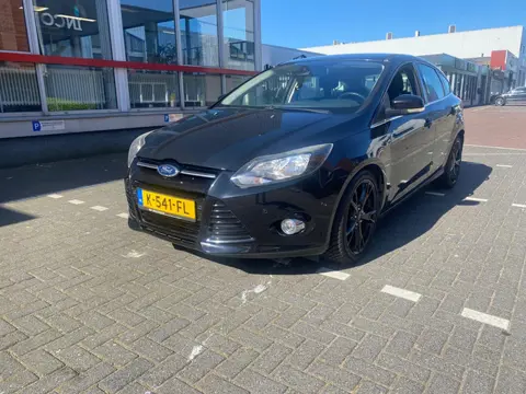 Ford Focus 1.6 EcoBoost Titanium / Climate / Elek ramen