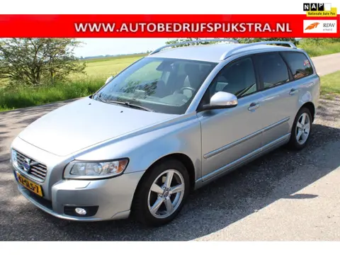 Volvo V50 2.0 Limited Edition // LEER / NAVI / LMV //