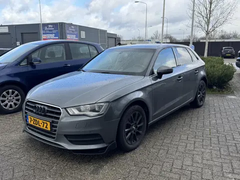Audi A3 Sportback 1.4 TFSI Attraction Pro Line g-tron Navi Camera NL Auto!!