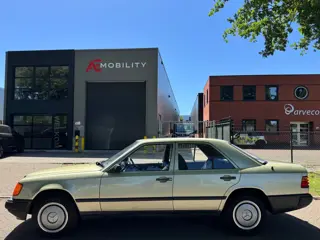 Mercedes-Benz 200-500 (W124) 230 E Automaat 1986