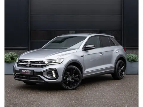 Volkswagen T-Roc 1.5 TSI | 3X R-Line | IQ Lights | Virtual | Harman Kardon | Elektr Achterklep | Lan
