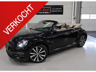 Volkswagen Beetle Cabriolet 1.4 TSI Exclusive Leer Beige kap 19 inch Sportvelgen Xenon Fender Naviga