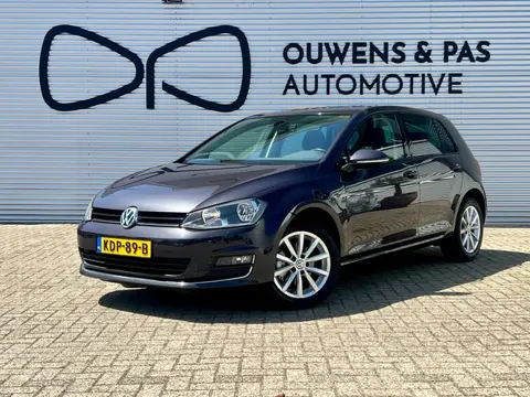 Volkswagen Golf 1.2 TSI Lounge | CARPLAY | STOELVERWARMING | CRUISE CONTROL