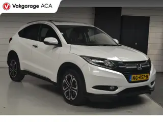 Honda HR-V 1.5 i-VTEC Executive // CLIMA // STOELVERWARMING // PANO // CRUISE // NAVI //