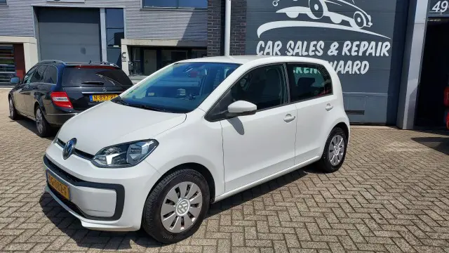 VOLKSWAGEN UP 1.0i 12V 5-deurs / met nieuwe APK en onderhoudsbeurt