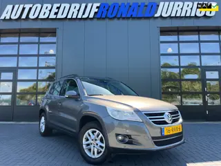 Volkswagen Tiguan 1.4 TSI Comfort&Design NL.Auto/Navigatie/Cruise-control/Bleutooth/Nieuwe APK/2De E