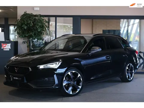 CUPRA Leon Sportstourer 1.4 e-Hybrid 204PK Led Virtual Trekhaak Navi Cam ACC