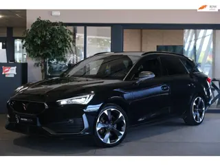 CUPRA Leon Sportstourer 1.4 e-Hybrid 204PK Led Virtual Trekhaak Navi Cam ACC