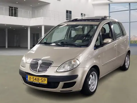 Lancia Musa 1.4-16V Platino/AUTOMAAT