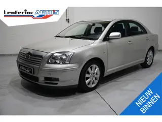 Toyota Avensis 2.2 D-4D Linea Luna Clima Cruise Trekhaak Lichtmetalen velgen