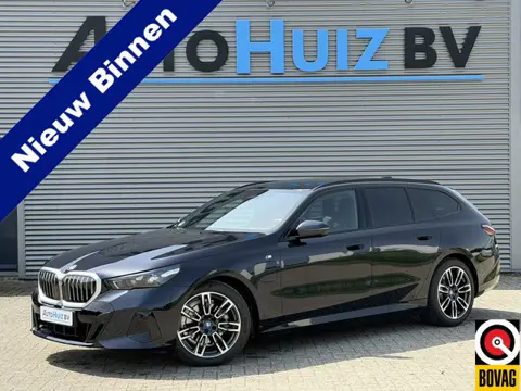 BMW 5 Serie Touring 530e M Sport LED Harman-Kardon Sound Head-Up Display Carplay