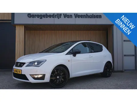 SEAT Ibiza 1.0 TSI 95pk FR Connect 5Drs Pano.Dak *Black Optik* Leder/Alcantara 17inch LM Xenon/LED *