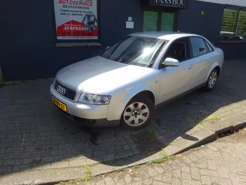 Audi A4 Limousine 1.9 TDI H6