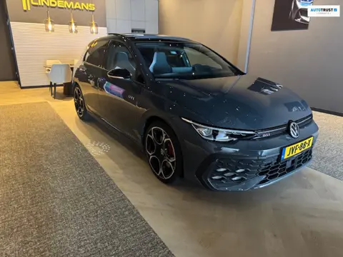 Volkswagen GOLF 8 | GTI | 265 PK | Facelift | BTW | Pano | Apple Carplay | Stuurverwarming | Sport s