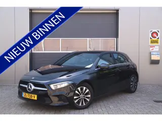 Mercedes-Benz A-Klasse 180 Business Solution, Trekhaak, Camera, Navi, Cruise