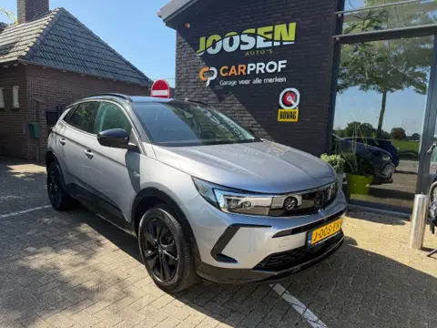 OPEL GRANDLAND 1.2 TURBO GS ADV