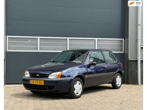 Ford Fiesta 1.3-8V Century bj.2000 Airco|El ramen|Lage km|Nap.
