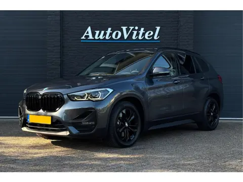 BMW X1 xDrive25e | Camera | Elektrische Klep | PDC V + A | LED | Apple Carplay | DAB | 15x op voorra