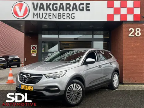 Opel Grandland X 1.2 Turbo Innovation 130PK // LED // CAMERA // PDC V+A // CLIMA // NAVI + CARPLAY