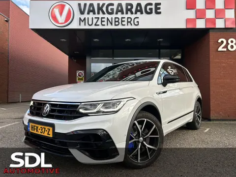 Volkswagen Tiguan 2.0 TSI R 75 Edition 4Motion // AKRA // IQ LIGHT // PANO/SCHUIFKANTELDAK // ADAPTI