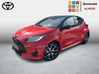 Toyota Yaris 1.5 Hybrid Launch Edition All seasonbanden