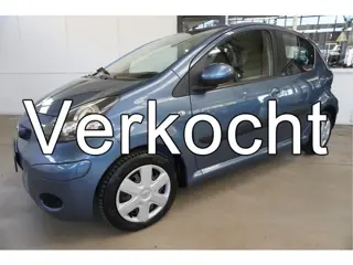 Toyota Aygo 1.0-12V Comfort AUTOMAAT Trekhaak (bj 2010)