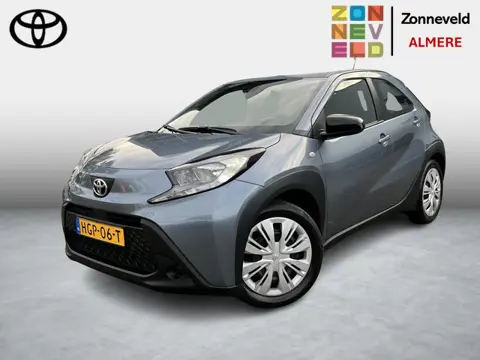 Toyota Aygo X 1.0 VVT-i MT Play