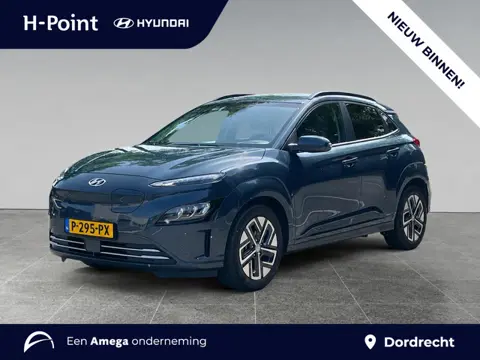 Hyundai Kona Premium Sky EV 64kWh 204pk | SCHUIF/KANTELDAK | LED | PREMIUM LEDER | ADAPTIVE CRUISE |
