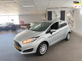Ford Fiesta 1.0 Champion Facelift,Apk Nieuw,Airco,Start&stop,N.A.P,5Deurs,2 sleutels,Goed onderhoude