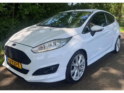 Ford Fiesta 1.0 Sport 125PK 2014 AIRCO NAVI CAMERA NIEUWE DISTRIBUTIERIEM