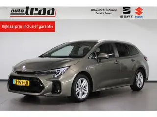 Suzuki Swace 1.8 Full Hybrid Style / Stoel + Stuur verwarming / Afneembare trekhaak / Dodehoek detec