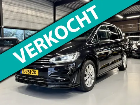 Volkswagen Touran 1.4 TSI R-LINE DSG Business 7P