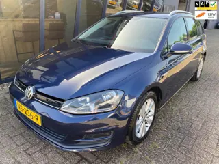 Volkswagen Golf Variant 1.0 TSI Connected Series NAVI / CAMERA / PDC