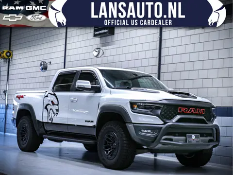 Dodge Ram 1500 TRX | 6.2L V8 Supercharged | 4x4 Crew Cab | Carbon | Panorama