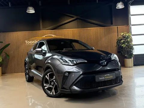 Toyota C-HR 1.8 Hybrid | Navigatie | LMV | Climate Control| Stoel verwarming