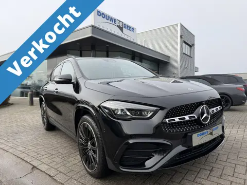 Mercedes-Benz GLA 250 e AMG Line Night Facelift | Pano-Dak | Memory | HUD | 360-Camera | 20 inch